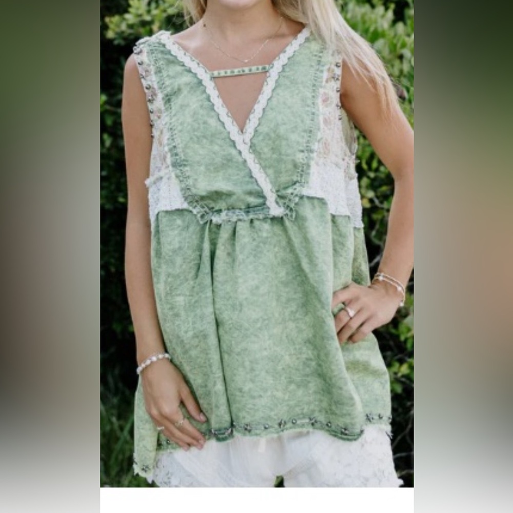 POL Green Boho Crochet-Trim Tank Top - Picture 3 of 8